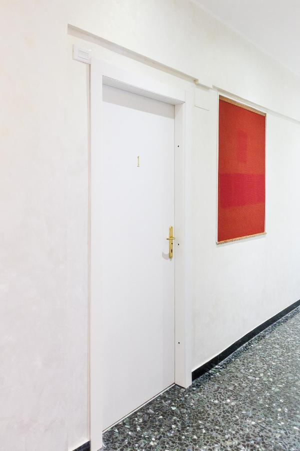 Casa Vittoria Di San Martino Affittacamere 제노바 외부 사진